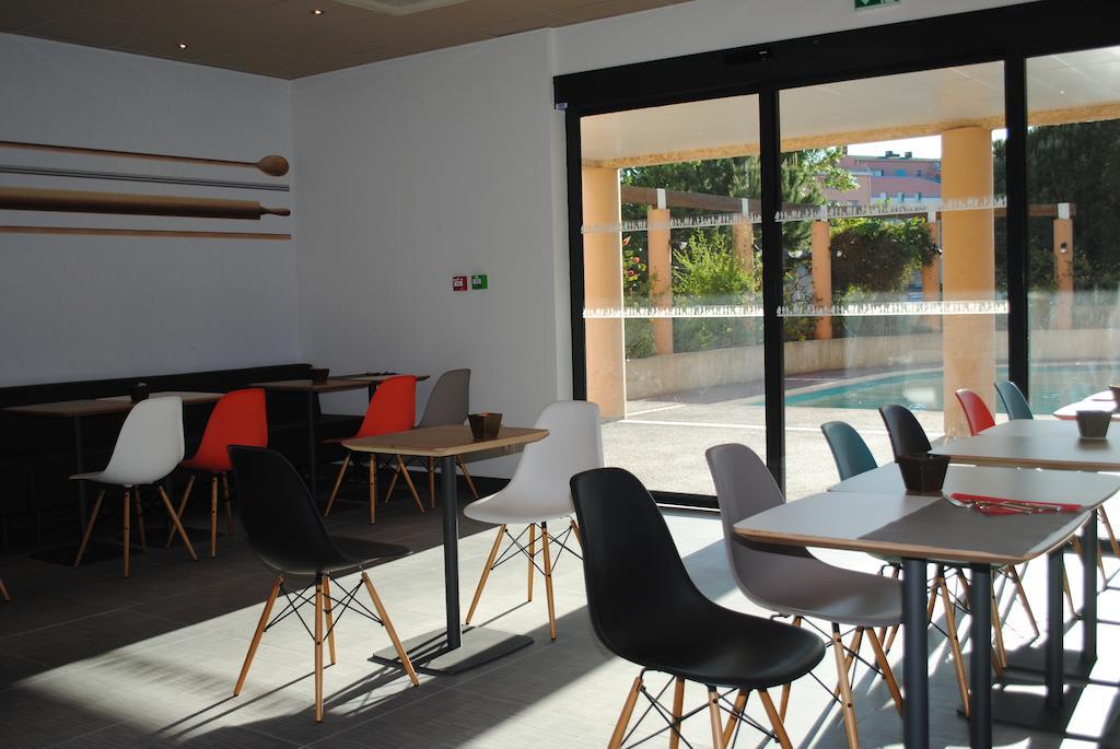 Ibis Centre 3*