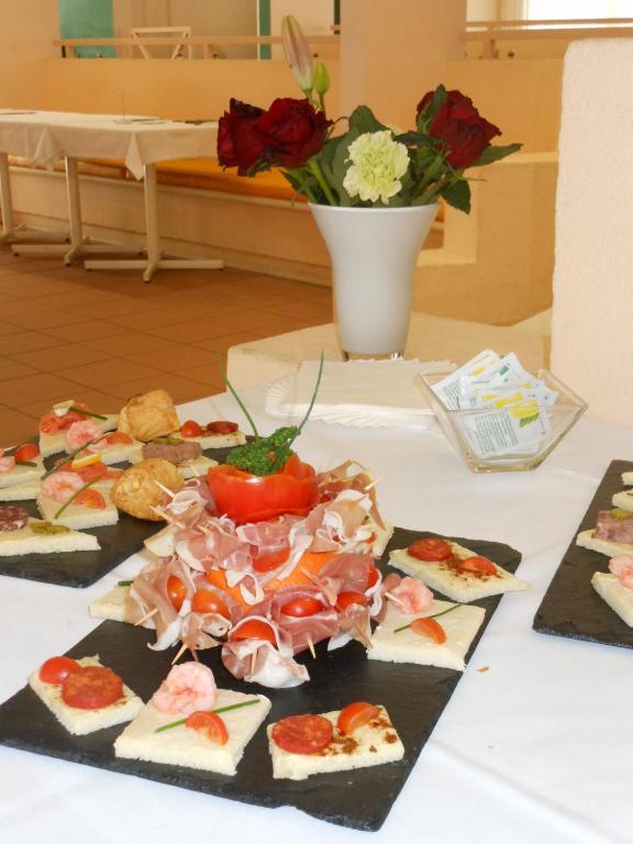 Hotel Ibis Centre 3*
